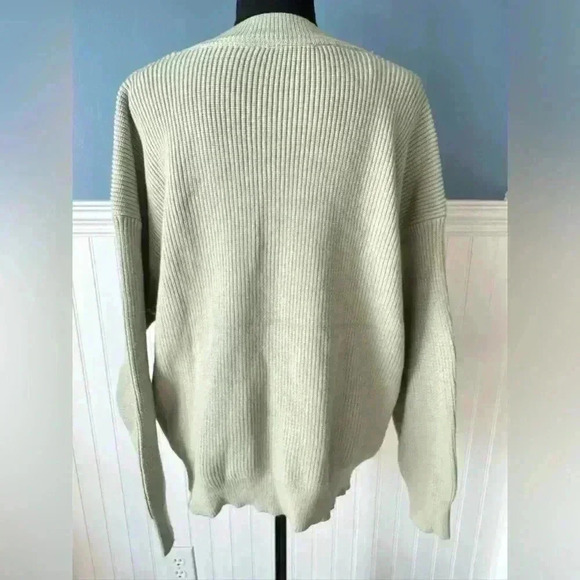 NWT RD Style Josslyn V-Neck Loose Knit Sweater ~ Sage Green Pullover ~ Large - Picture 2 of 5